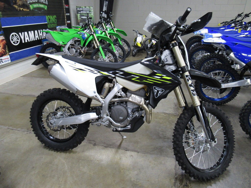 2026 Triumph TF 250-E Jet Black/Pure White 250-E in Romney, WV