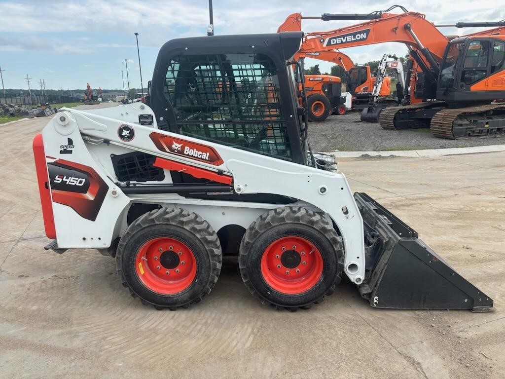 2024 BOBCAT S450 in Omaha, NE