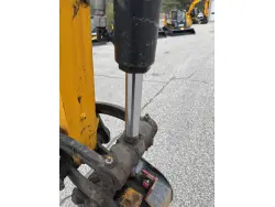 2022 JCB 35Z-1