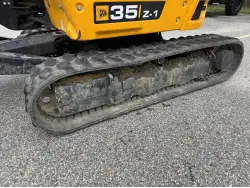 2022 JCB 35Z-1