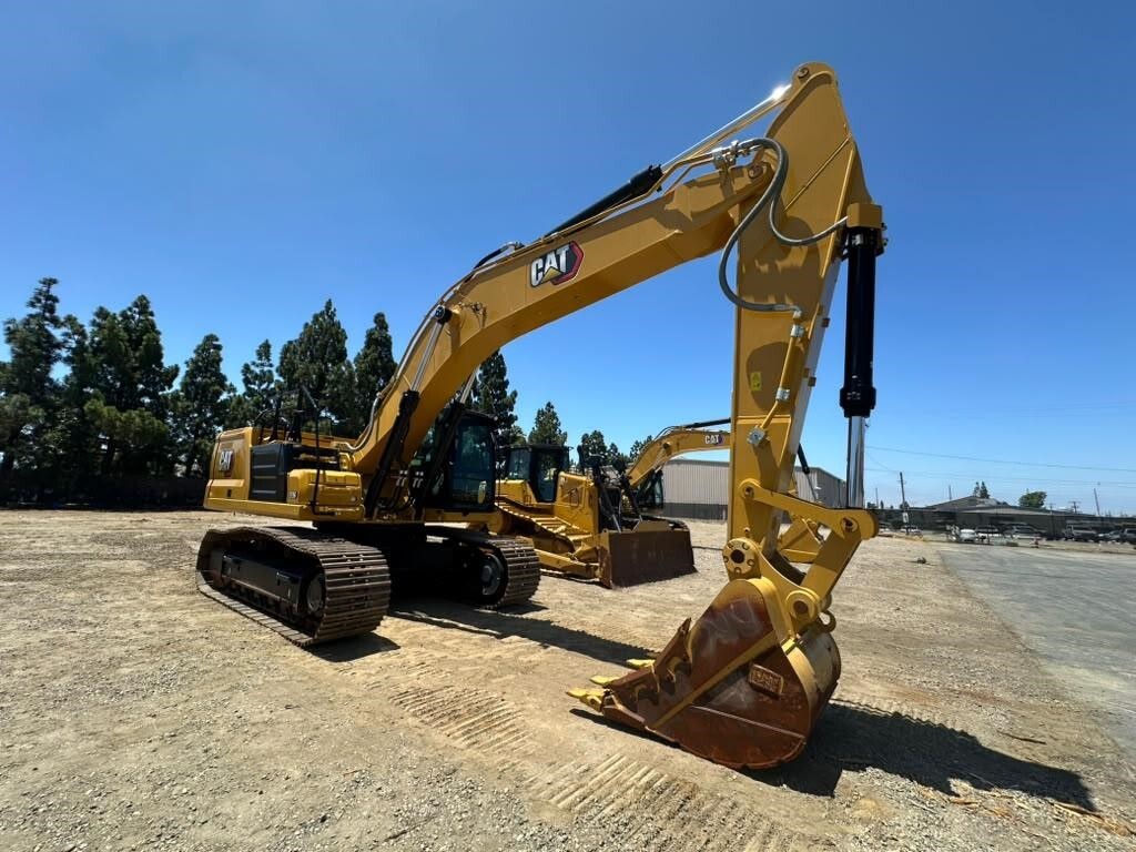 2024 CATERPILLAR 336 in Orange, CA