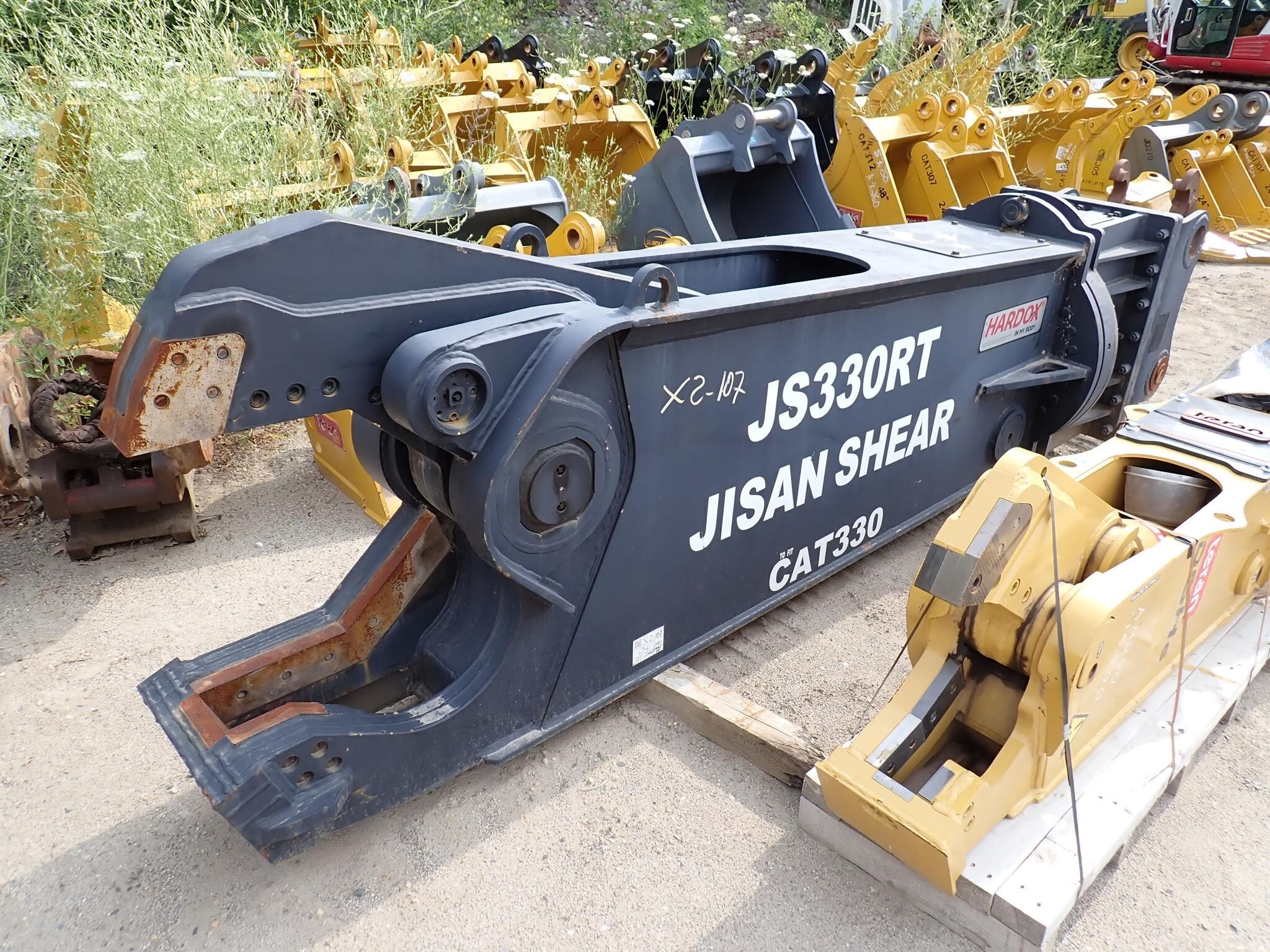 2024 JISAN HEAVY INDUSTRY LTD Attachment in Phillipston, MA