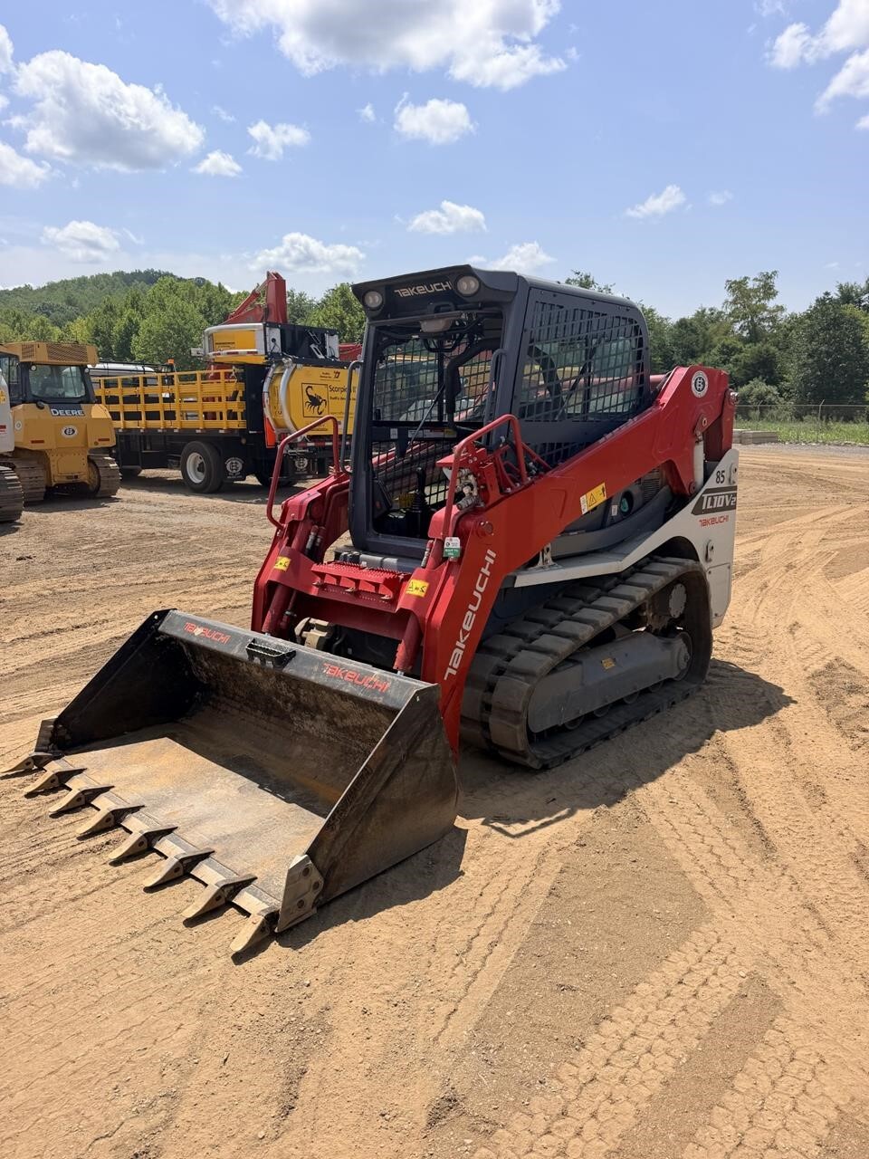 2025 TAKEUCHI TL10V2 in Lynchburg, VA