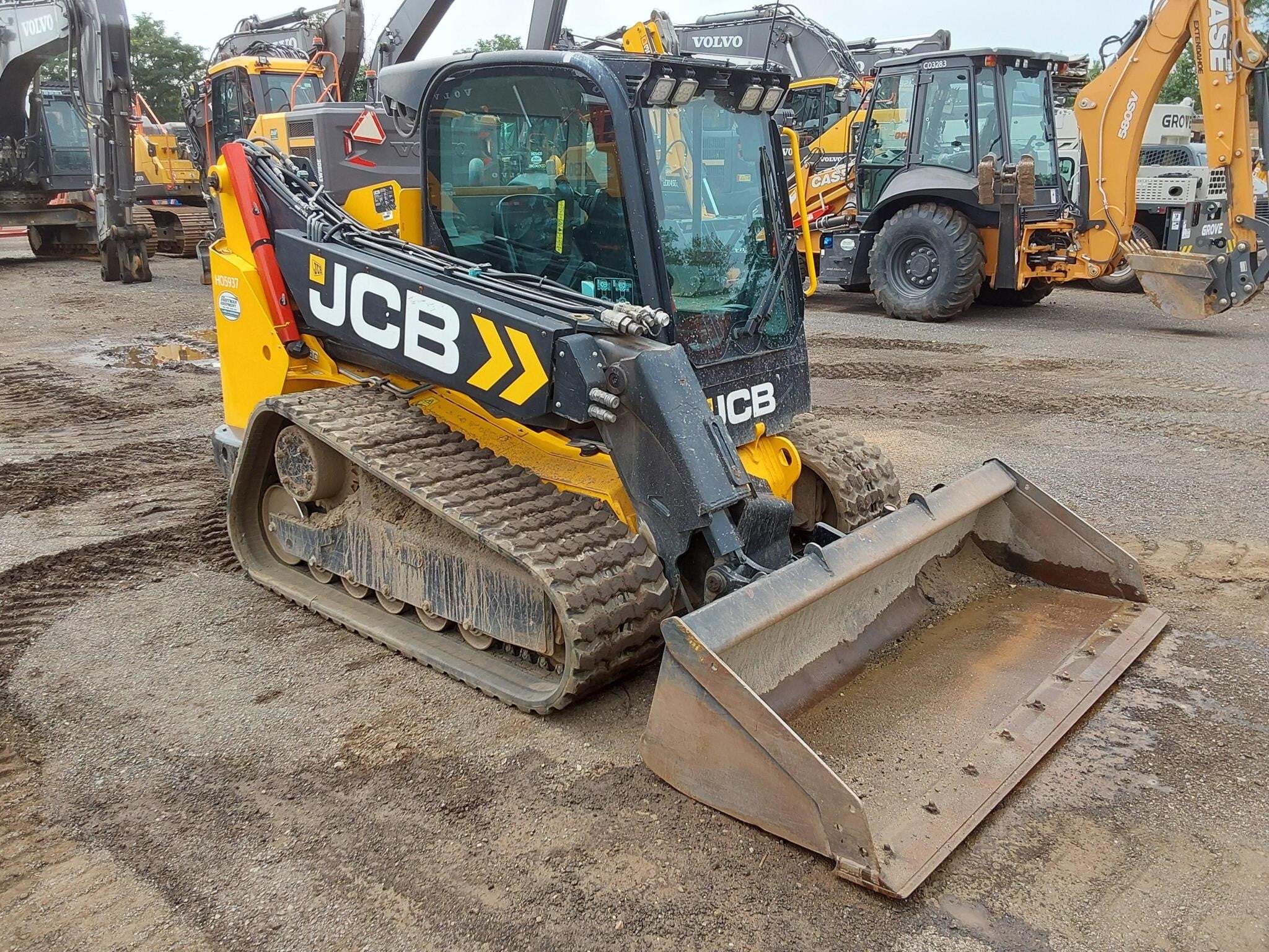 2023 JCB 3TS-8T in Piscataway, NJ