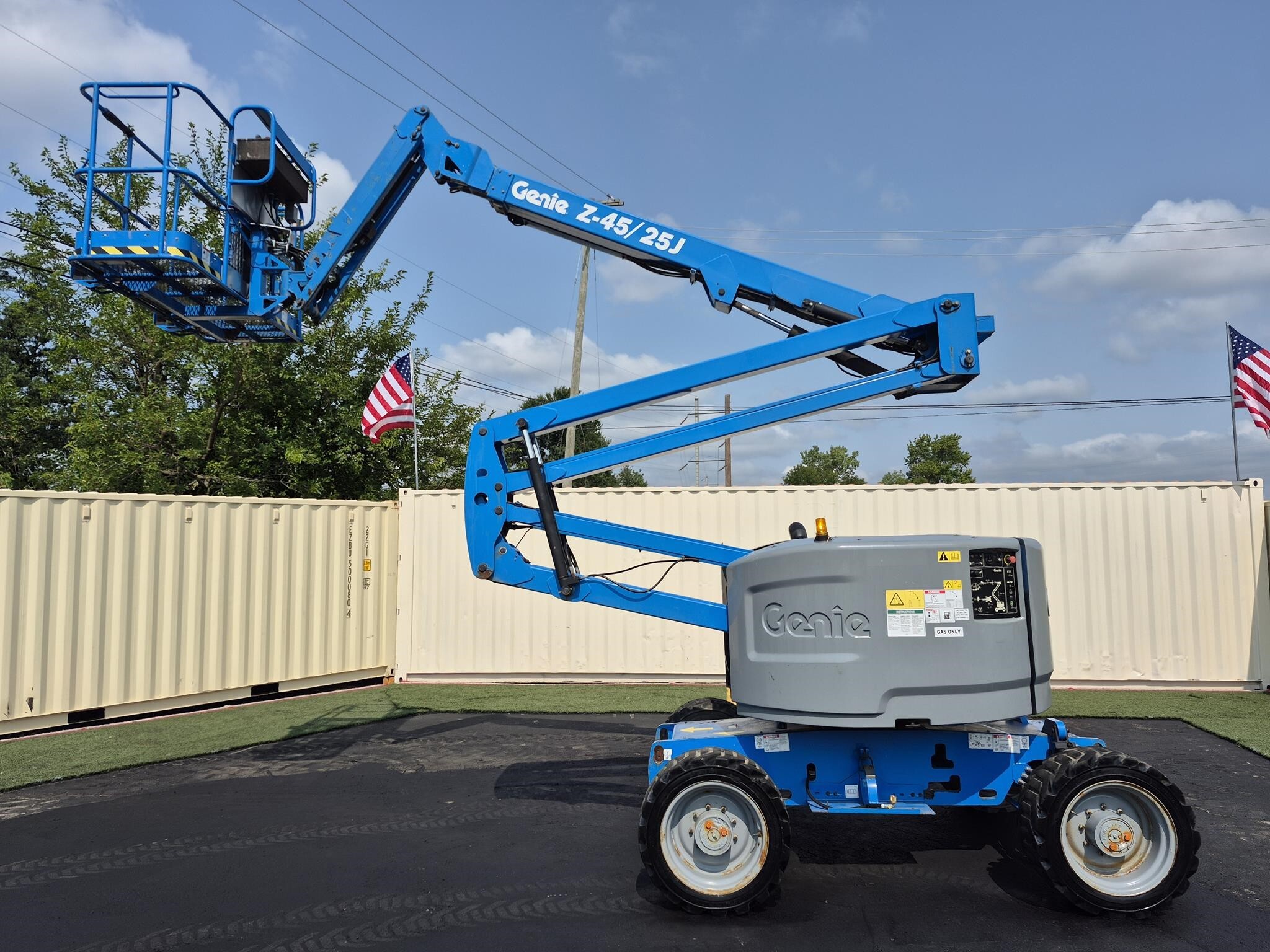 2013 GENIE Z45/25JIC in Essington, PA