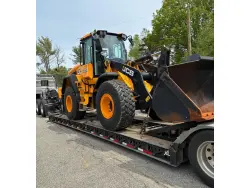 2023 JCB 427ZX