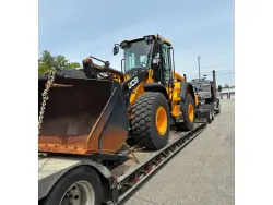 2023 JCB 427ZX