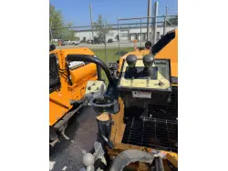 2017 LEEBOY 8520B