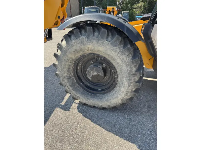 2020 JCB 509-42