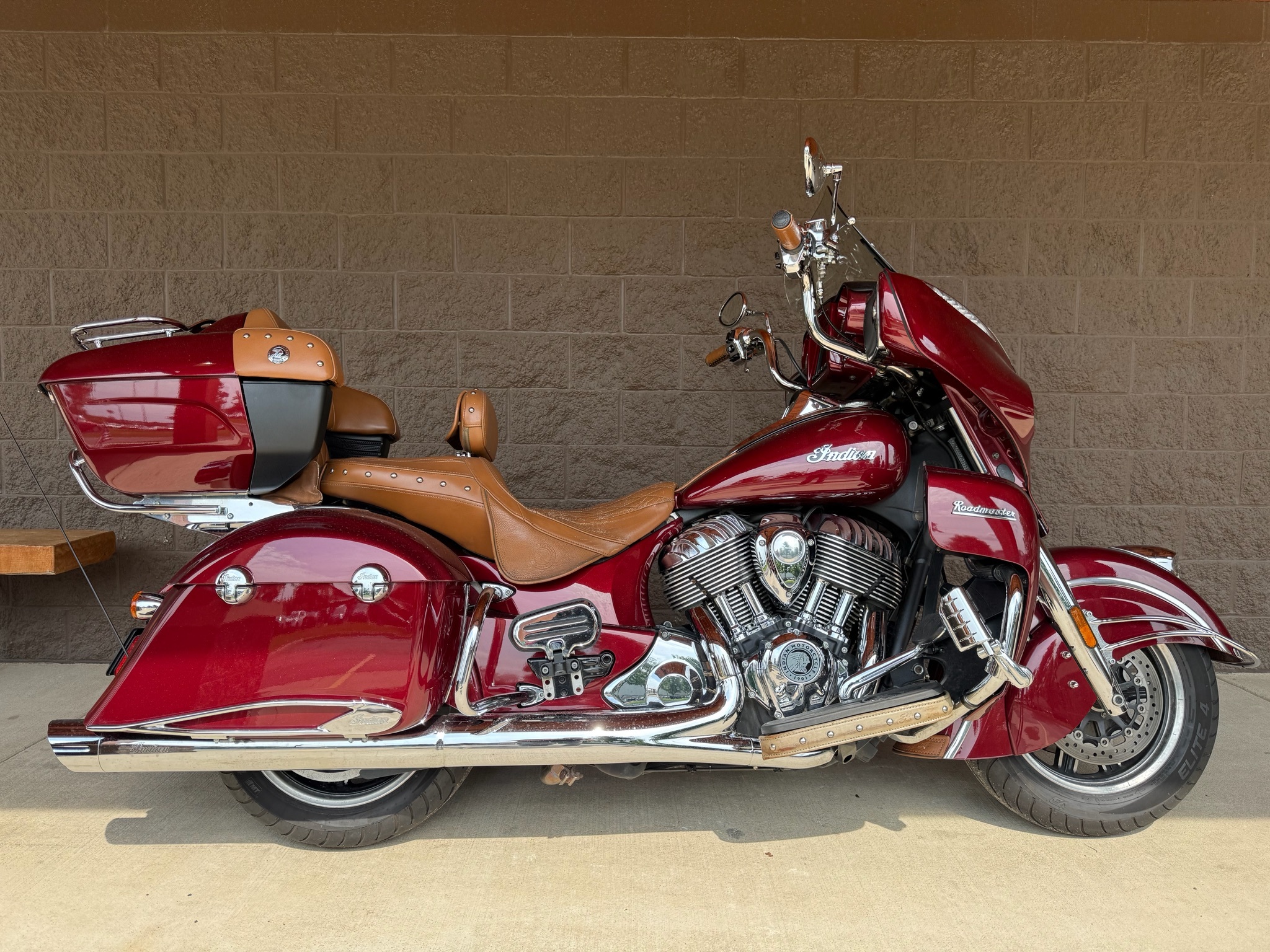 2018 Indian Motorcycle Roadmaster® ABS in Elkhart, IN