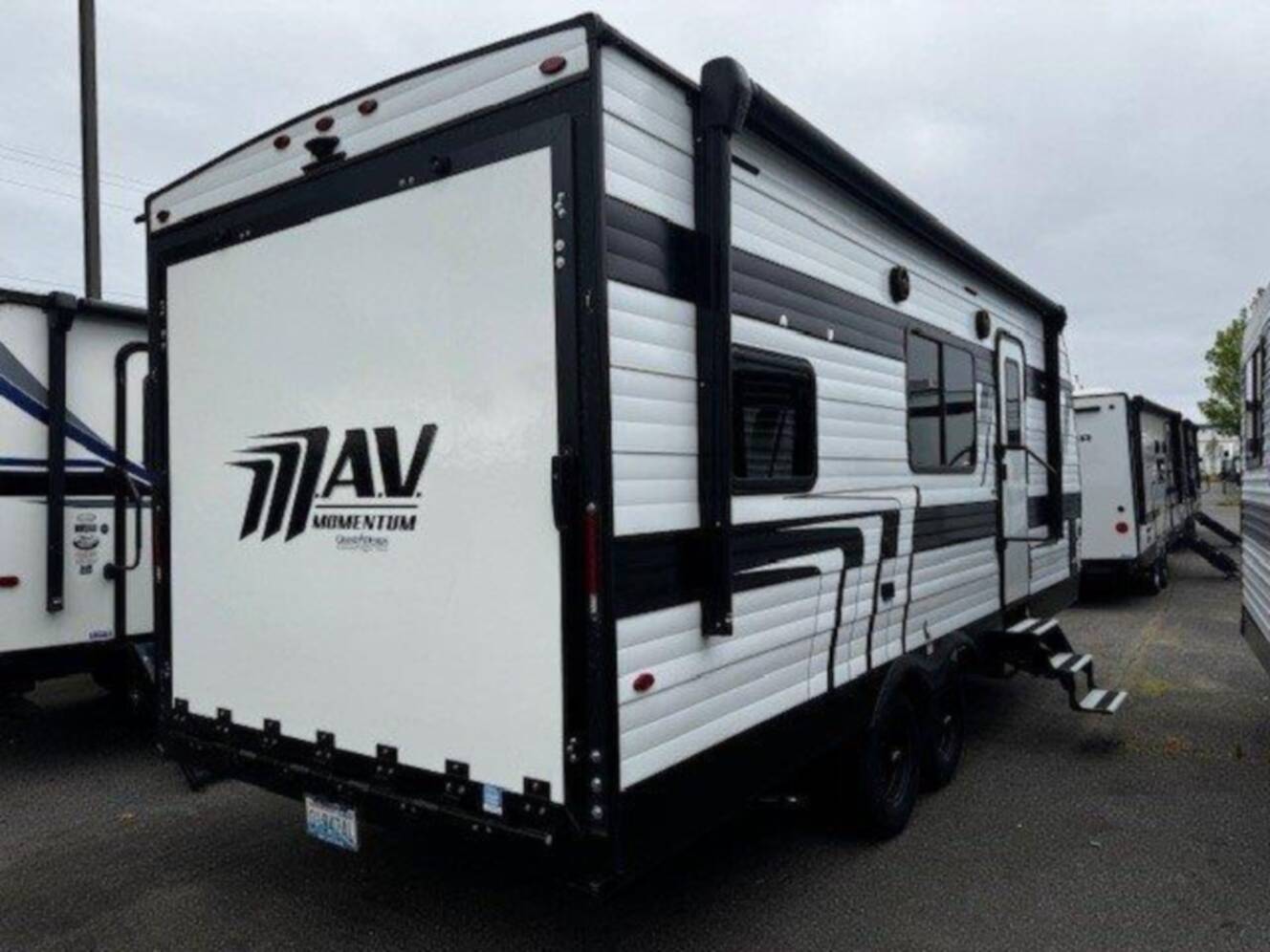 A photo of this 2024 Grand Design Momentum MAV 22MAV