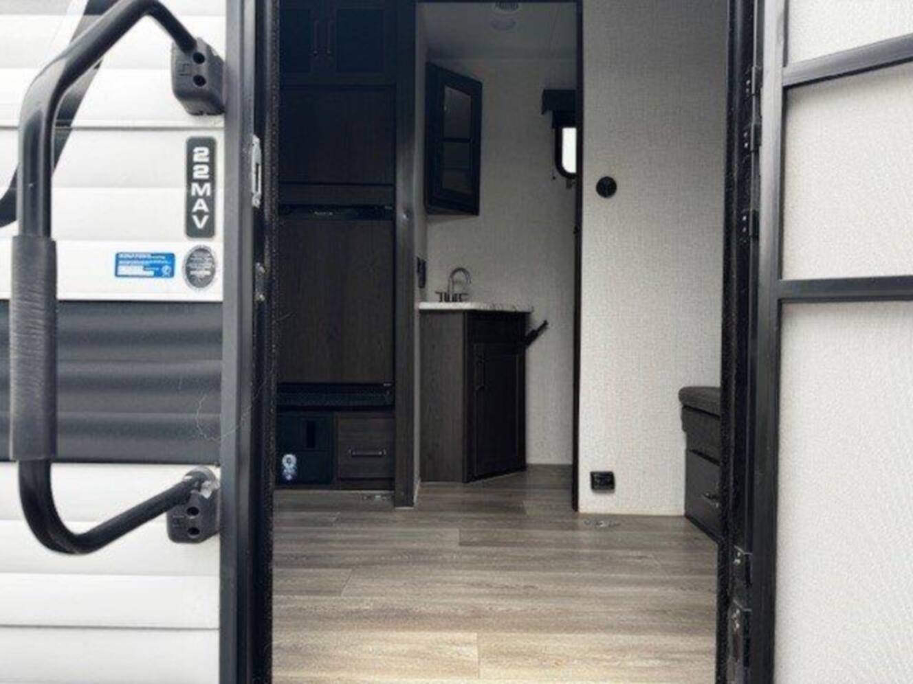 A photo of this 2024 Grand Design Momentum MAV 22MAV