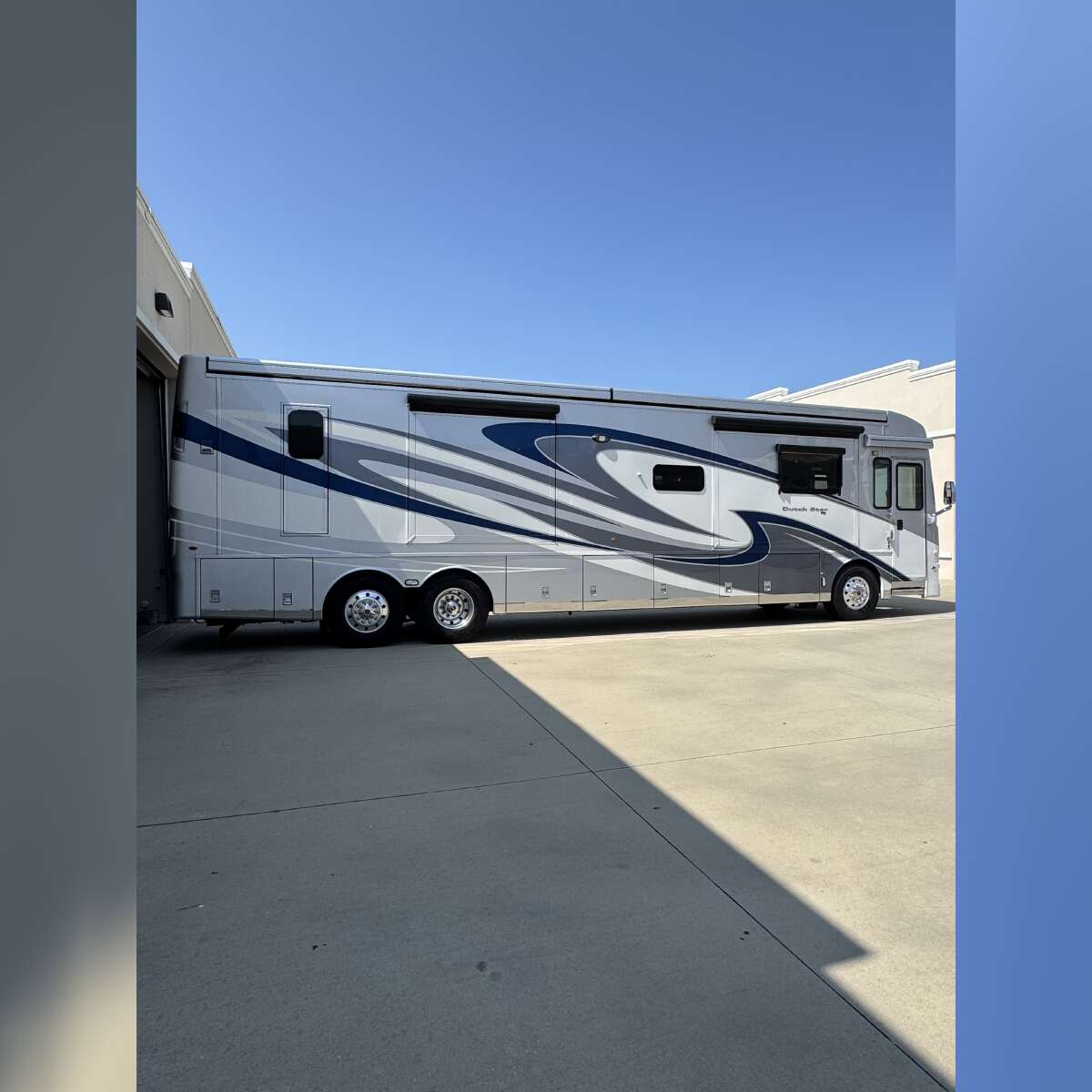 2020 Newmar Dutch Star 4328