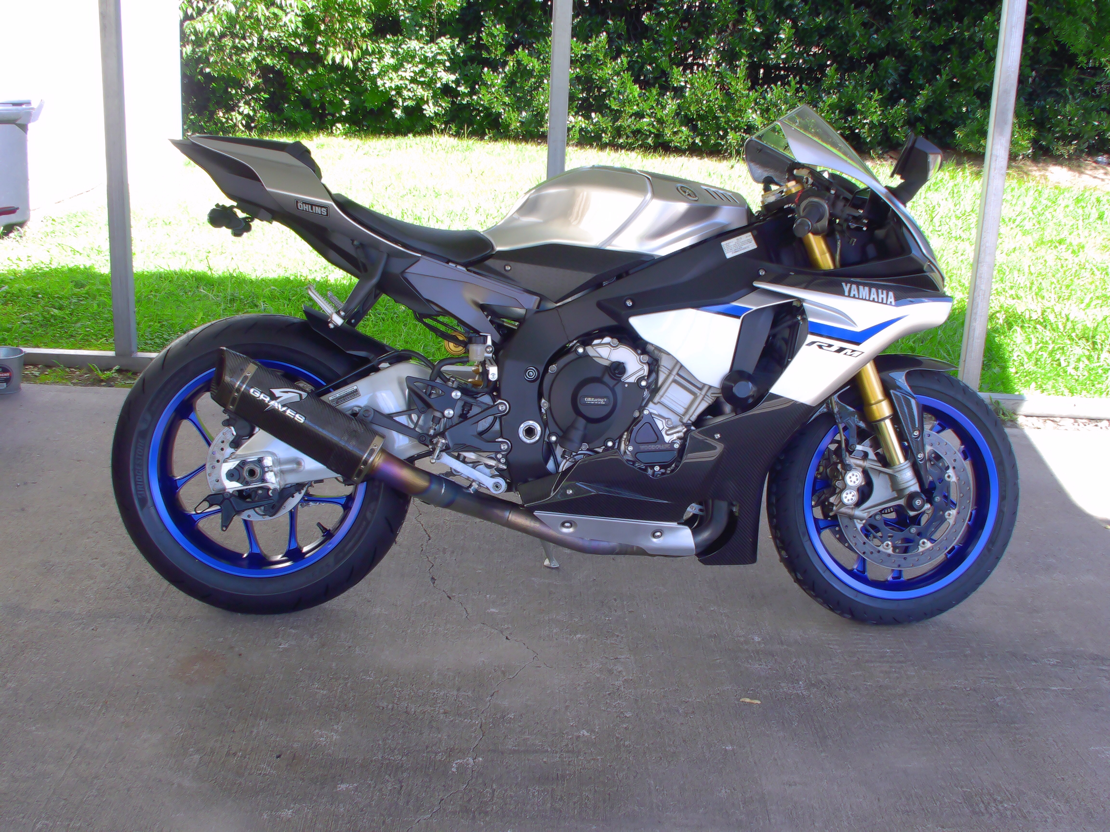 2015 Yamaha YZF R1M R1M in Asheville, NC