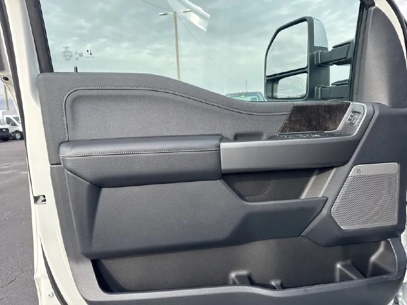 2026 FORD F350