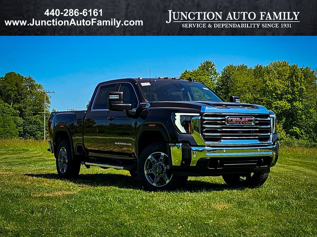 2026 GMC SIERRA in Chardon, OH