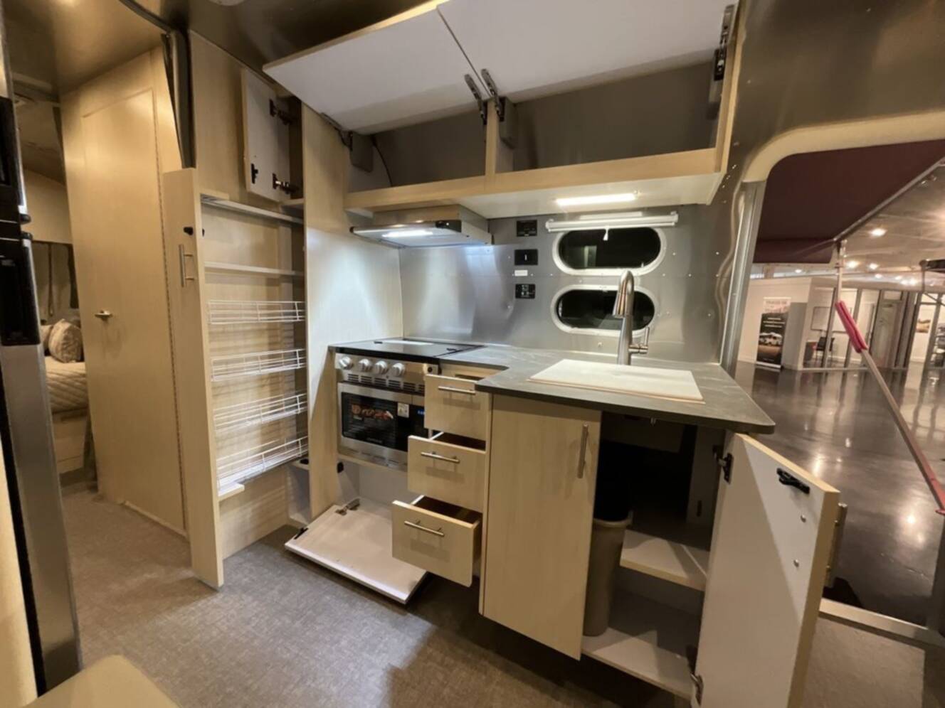 A photo of this 2026 Airstream Flying Cloud 25FB