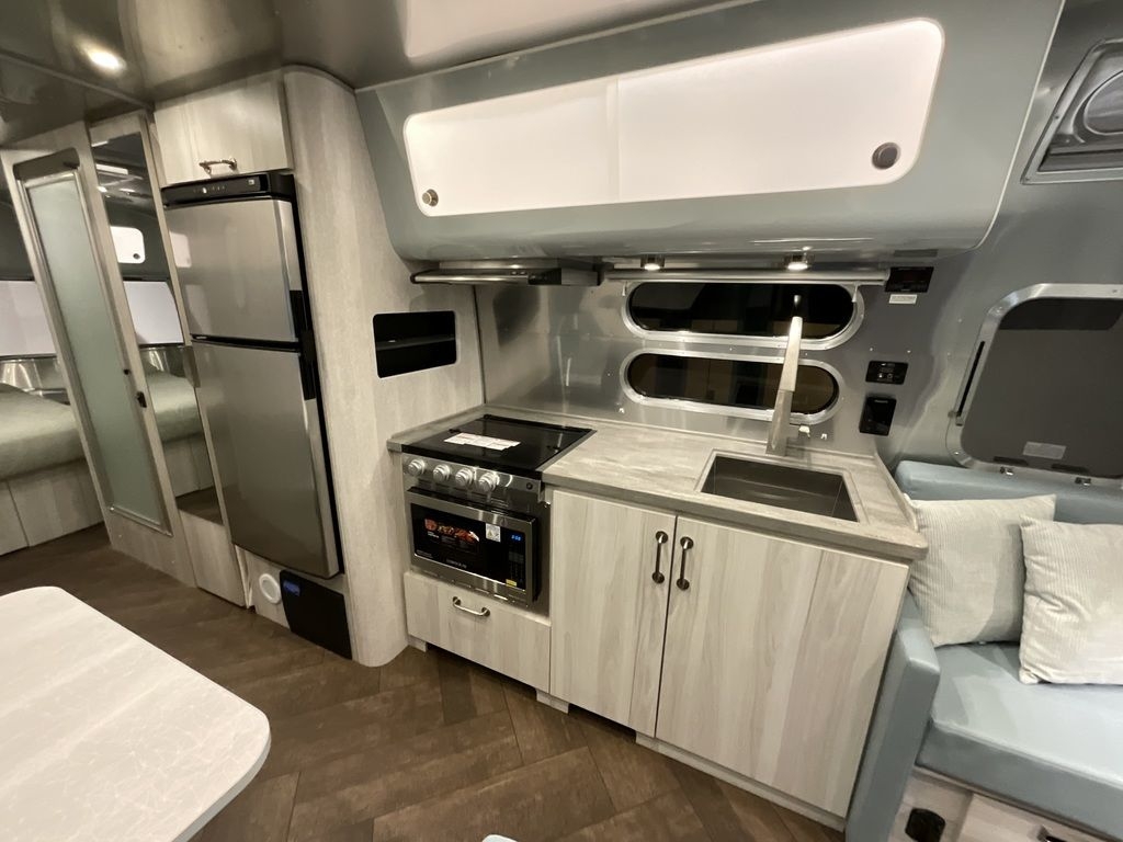 View more photos of this listing