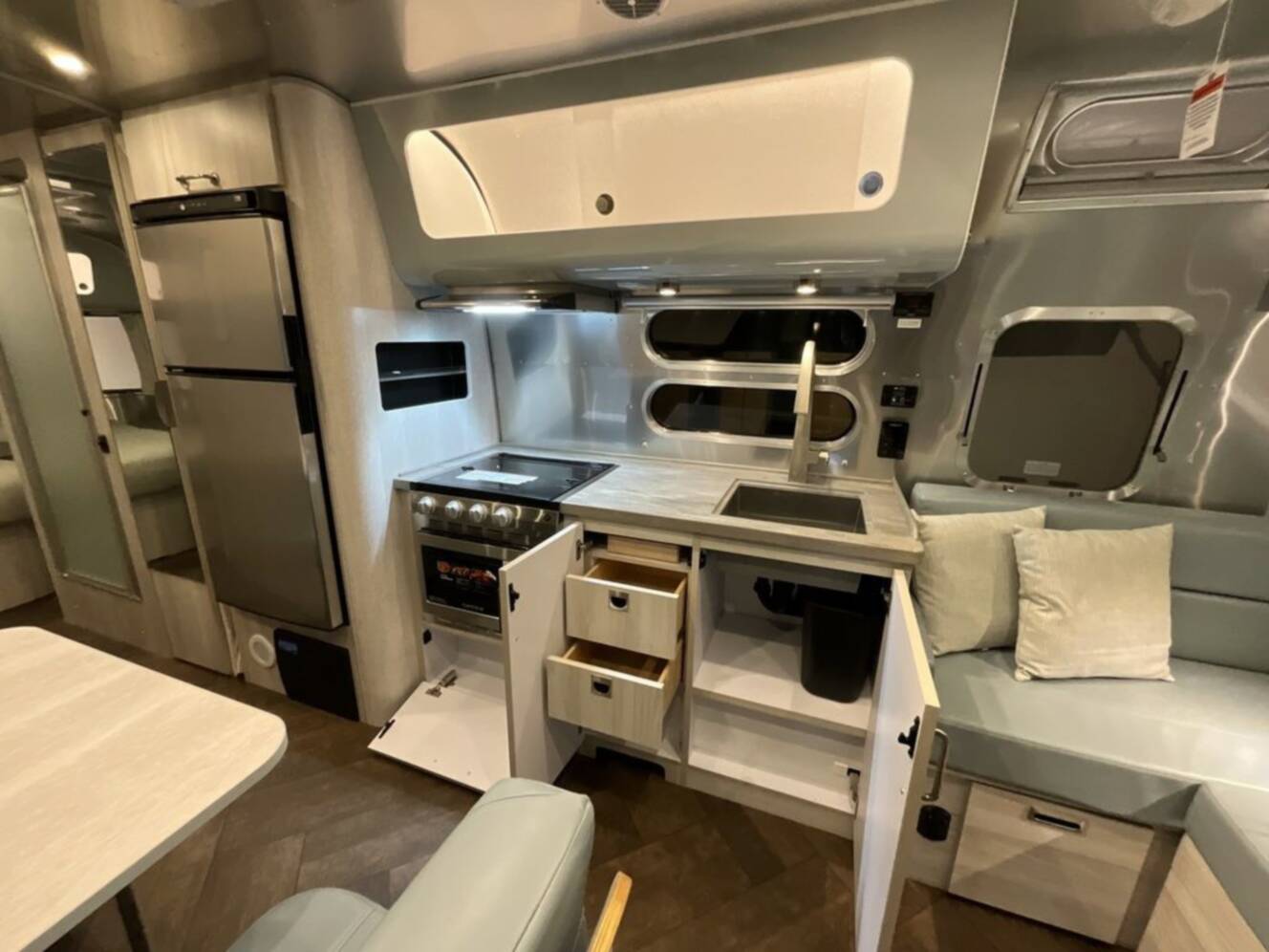 A photo of this 2026 Airstream International 28RB