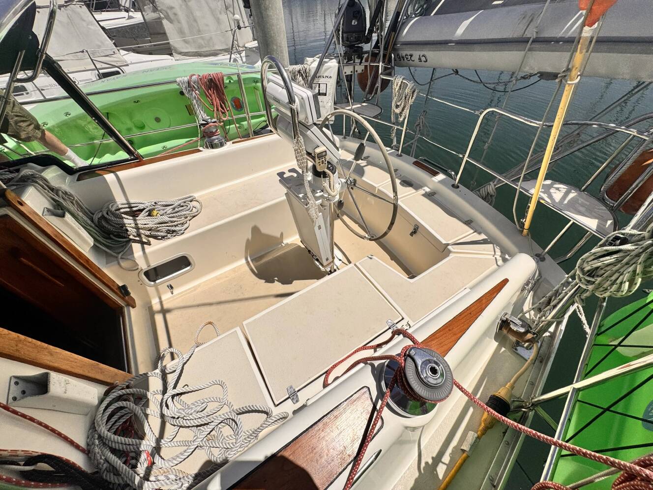 A photo of this 2002 Caliber 40 Lrc Series