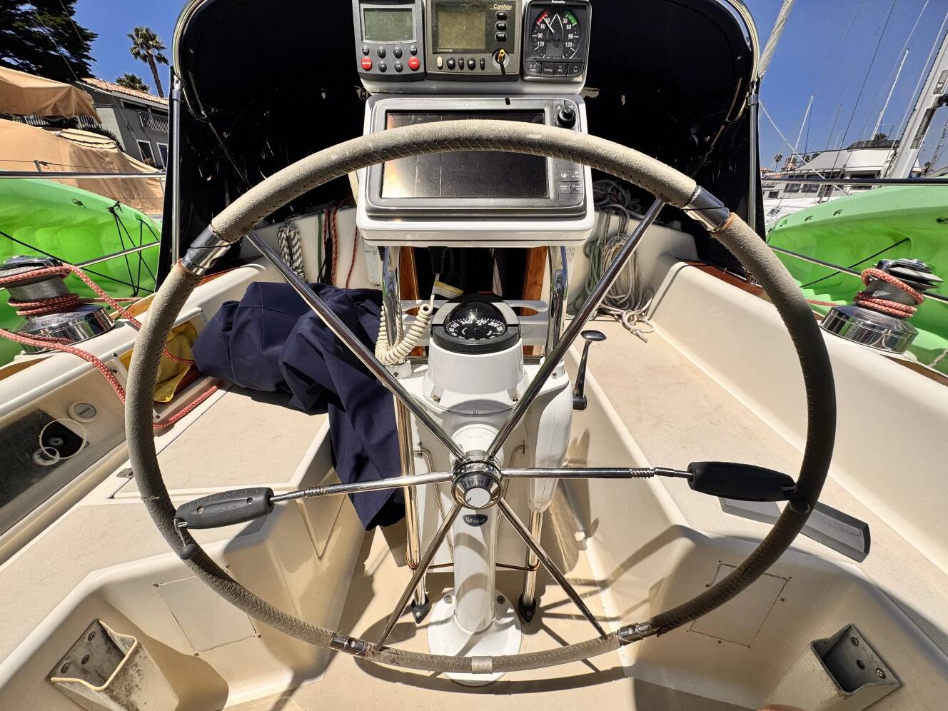 A photo of this 2002 Caliber 40 Lrc Series
