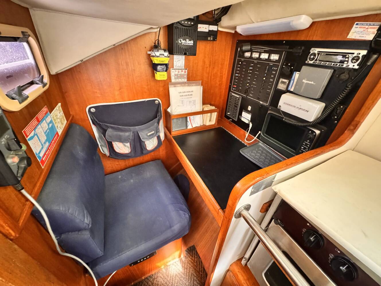 A photo of this 2002 Caliber 40 Lrc Series