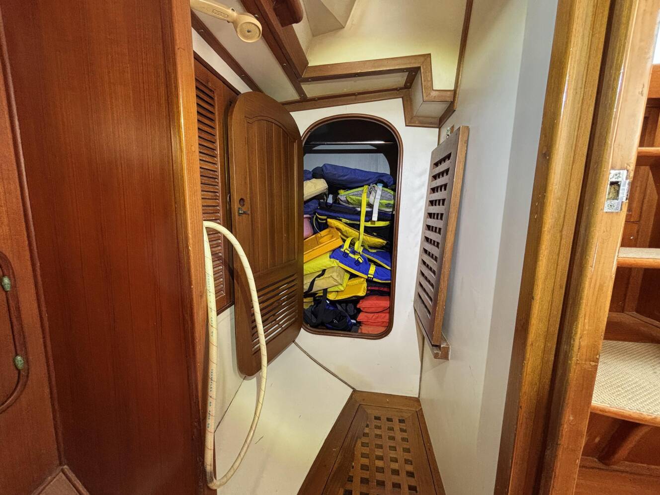A photo of this 1982 Norseman 447