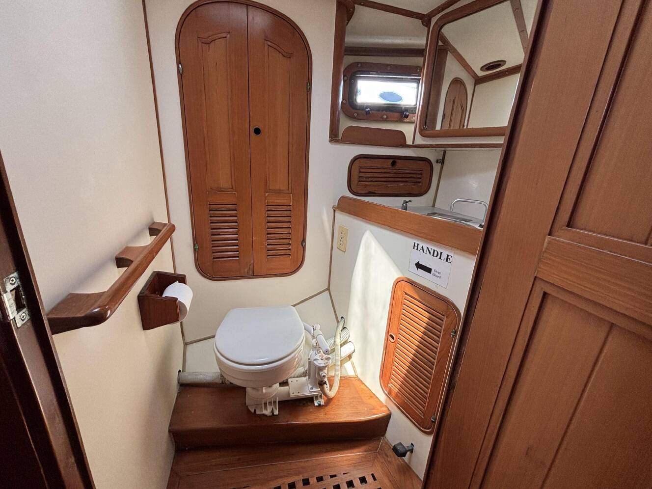 A photo of this 1982 Norseman 447