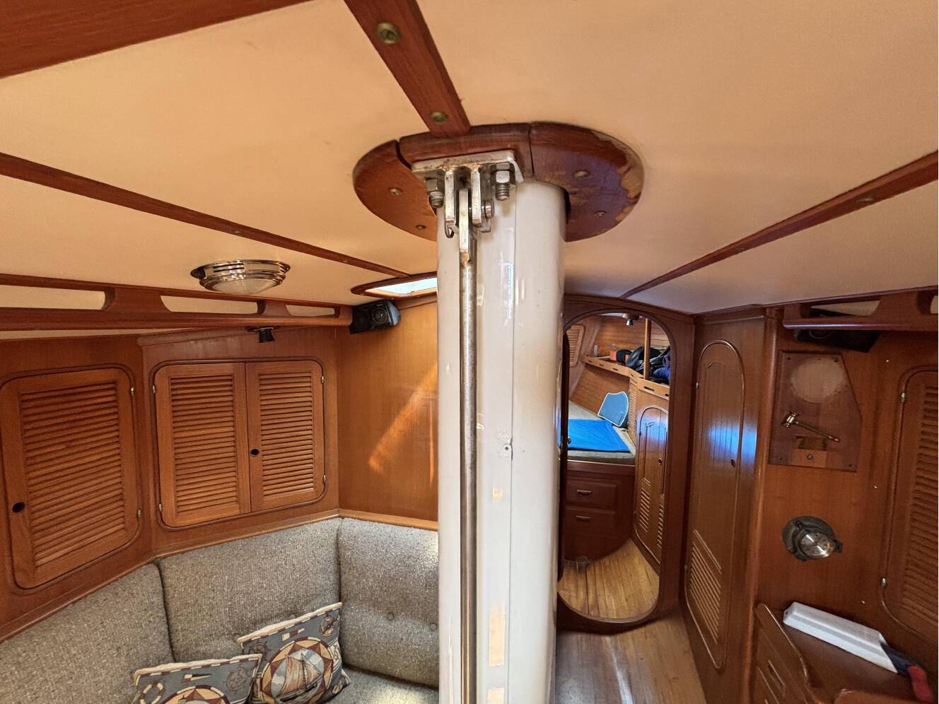A photo of this 1982 Norseman 447