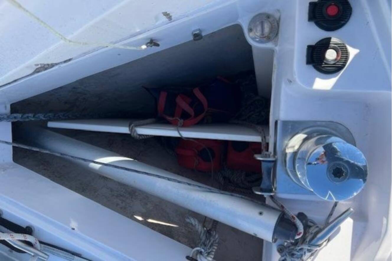 A photo of this 2016 Catalina 385