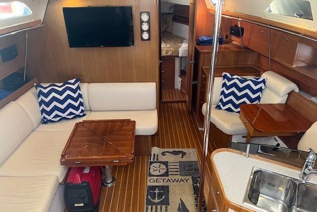 2016 Catalina 385 in marina del rey CA