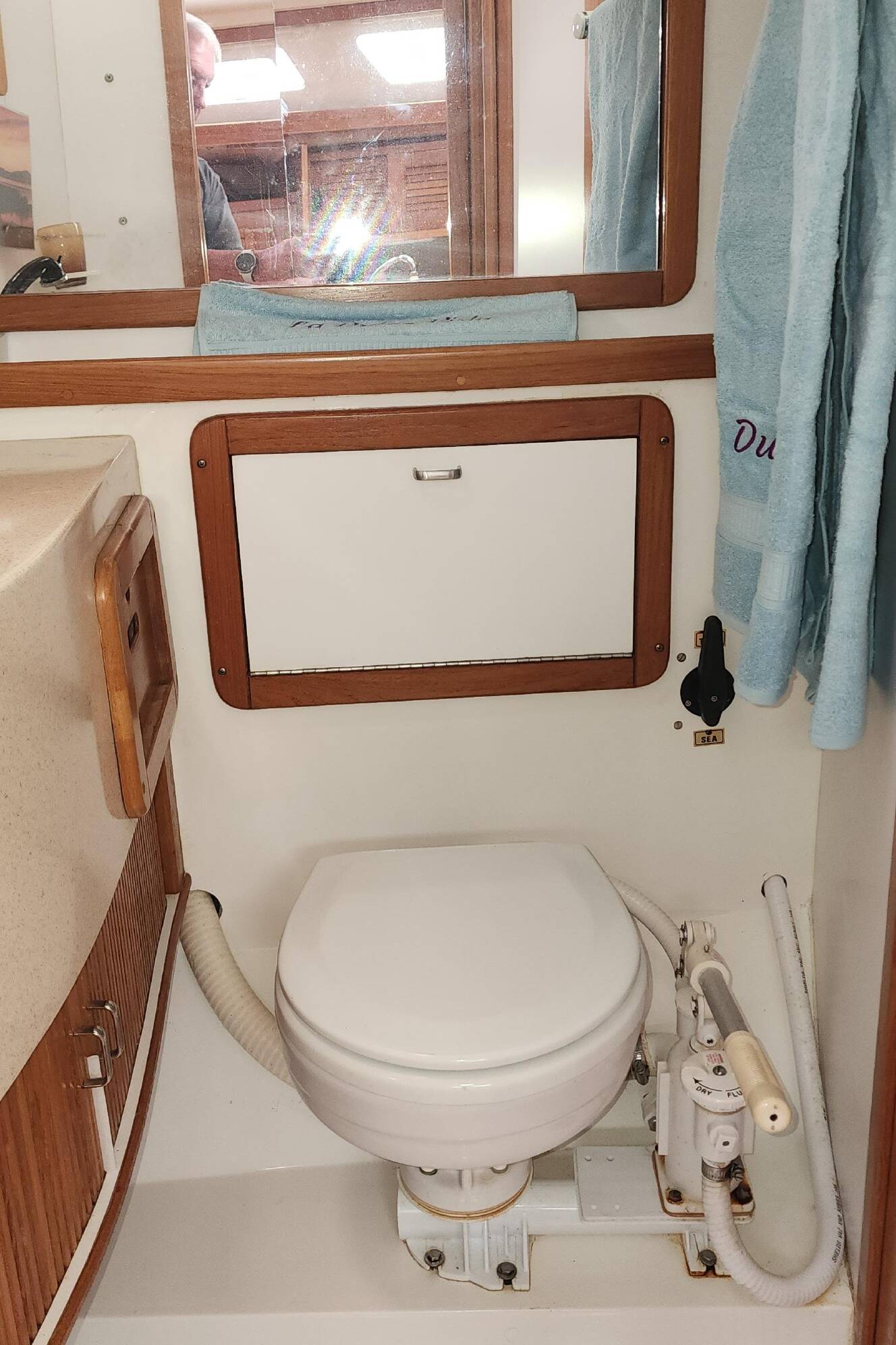 A photo of this 1995 Catalina 42 MkII