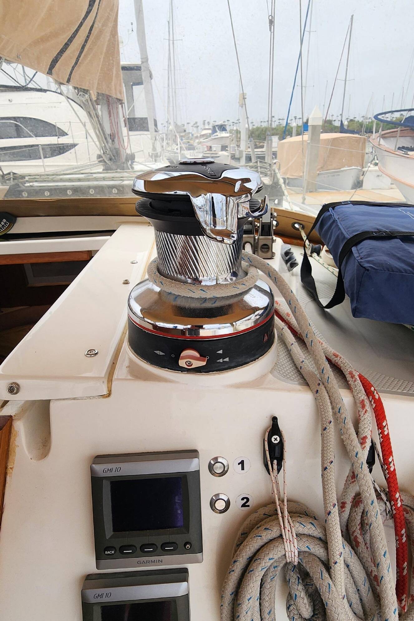 A photo of this 1995 Catalina 42 MkII