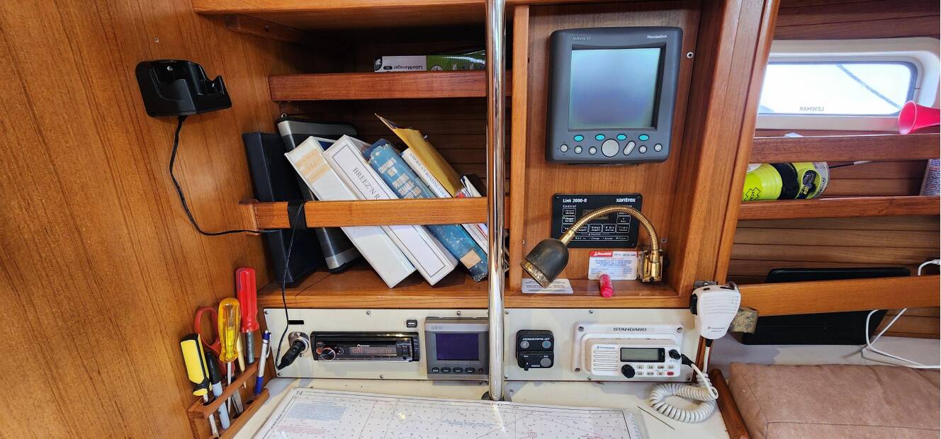A photo of this 1995 Catalina 42 MkII