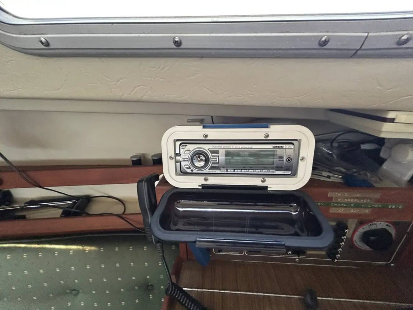 A photo of this 1985 Catalina 30
