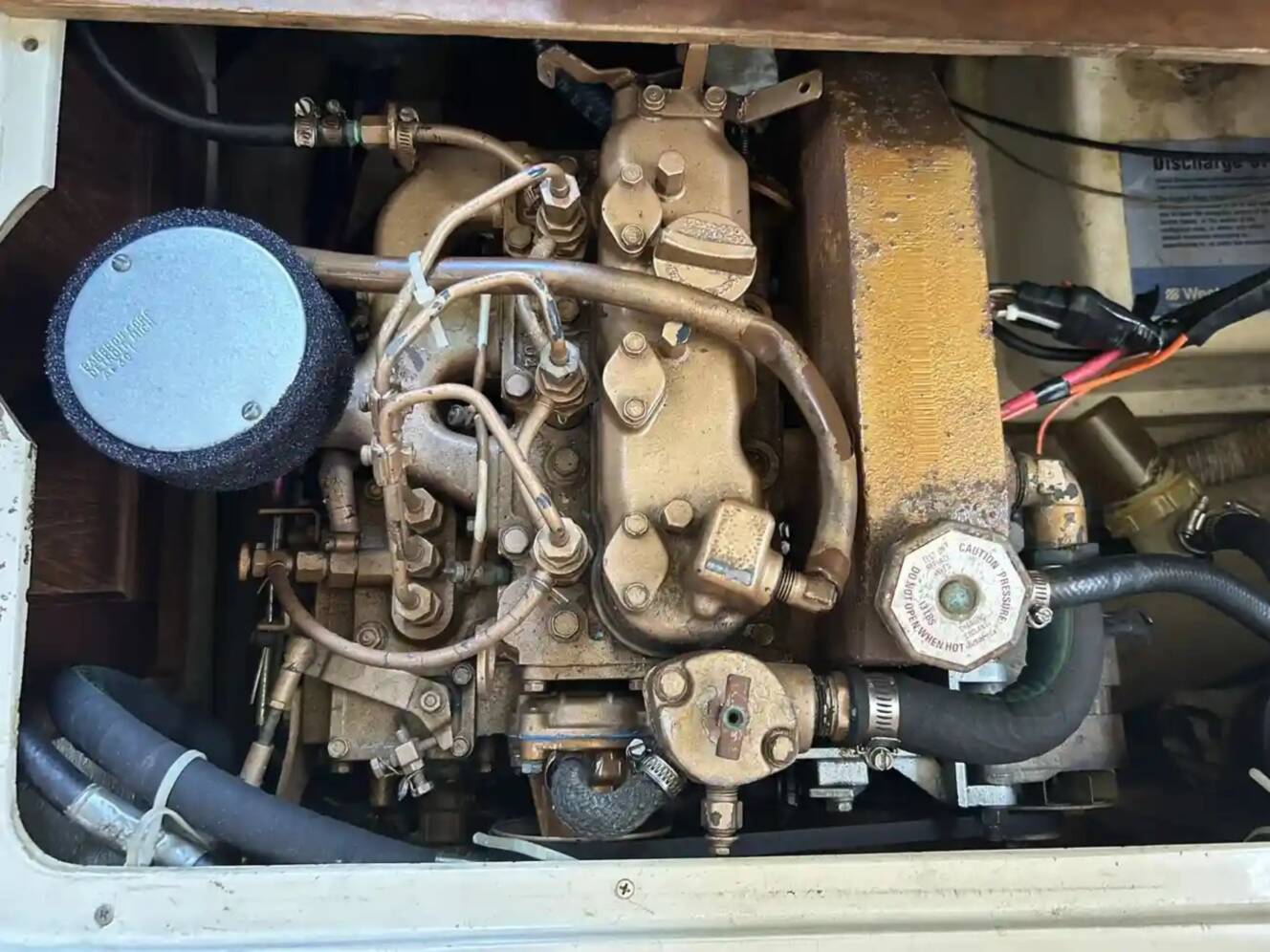 A photo of this 1985 Catalina 30
