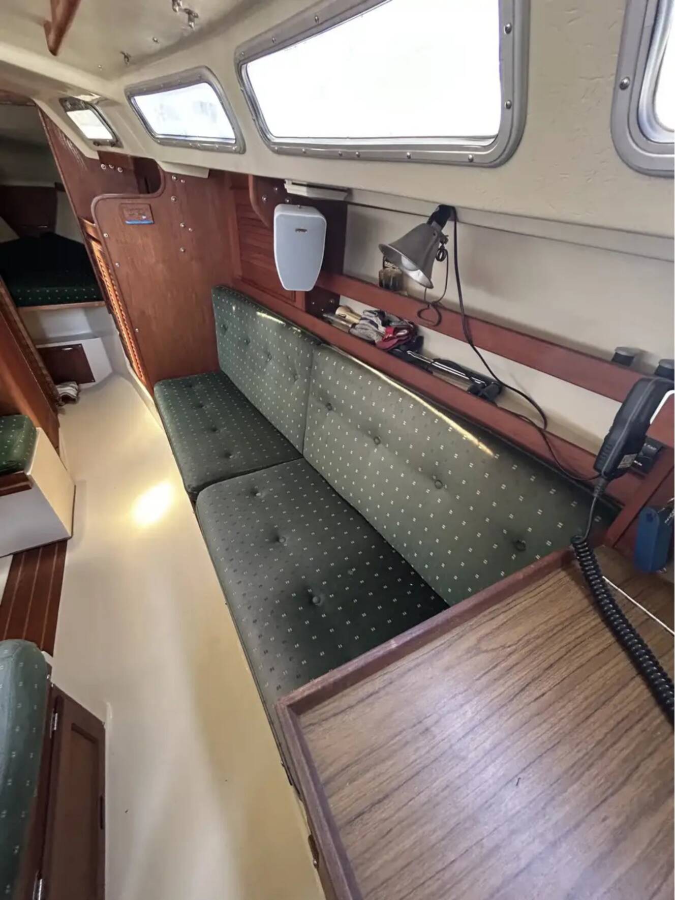 A photo of this 1985 Catalina 30