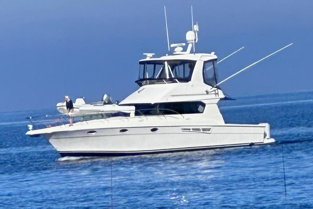 2000 Silverton 42 Convertible in long beach CA