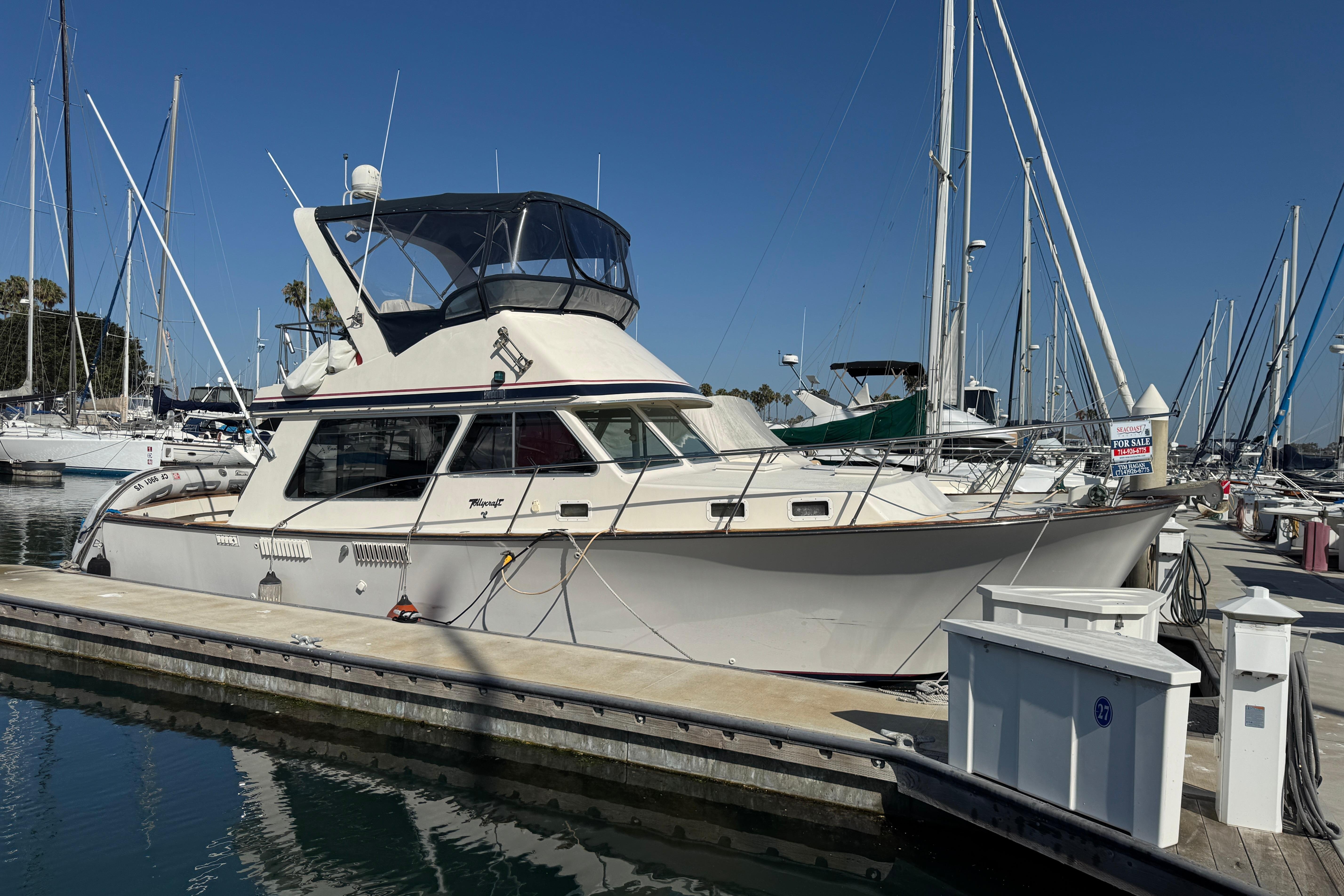 1977 Tollycraft 37 Convertible in long beach CA