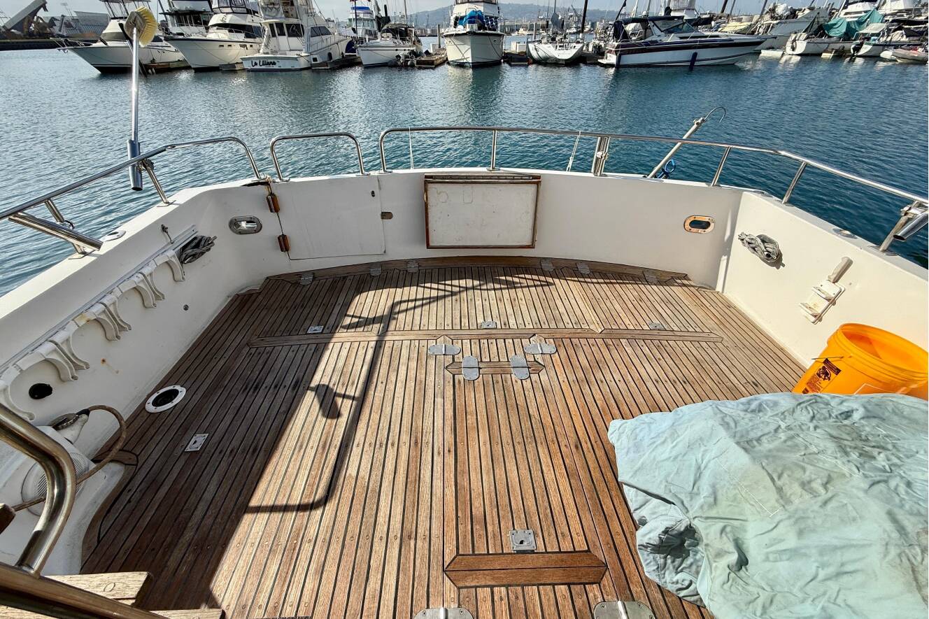 A photo of this 1990 Mikelson 42