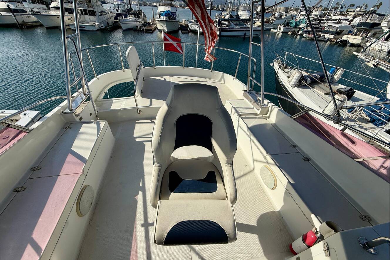 A photo of this 1990 Mikelson 42