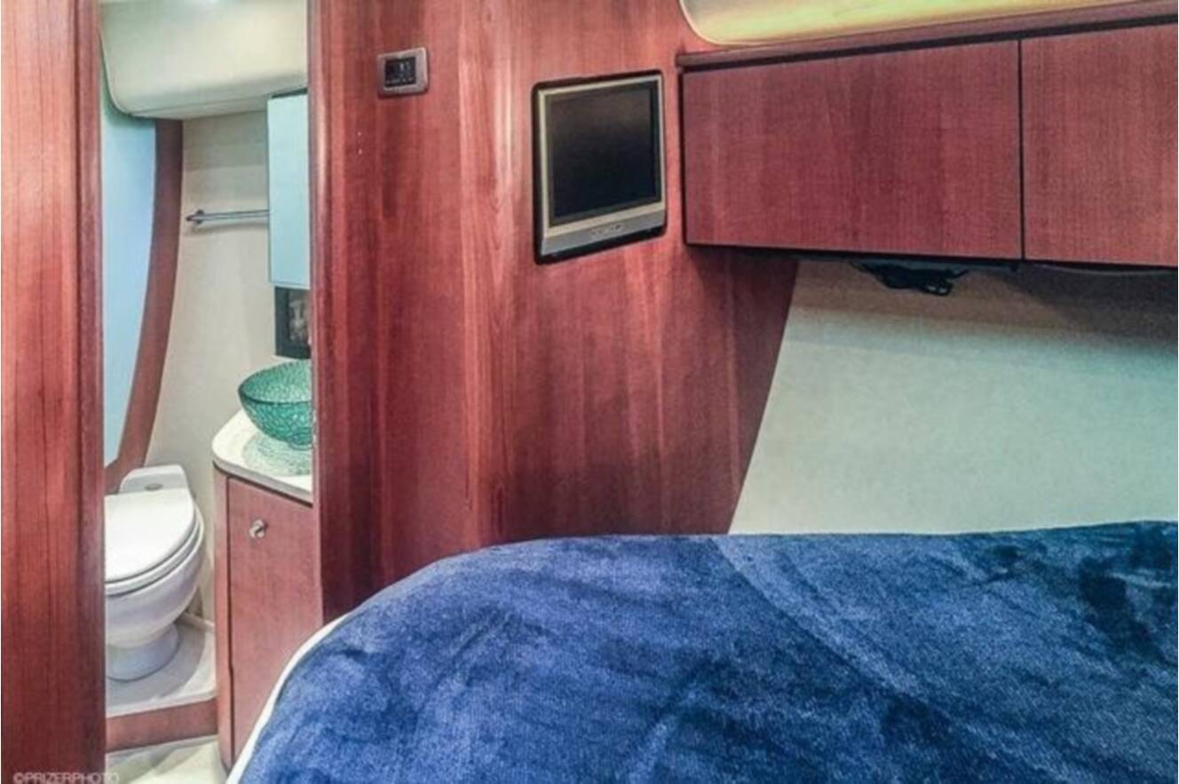A photo of this 2006 Tiara Yachts 4300 Sovran