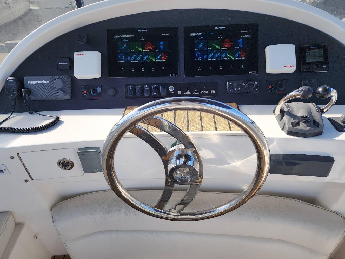 A photo of this 2007 Ocean Alexander Veloce