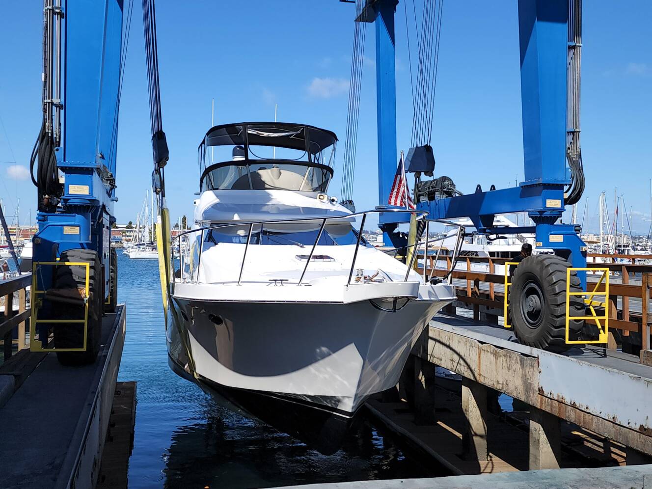 A photo of this 2007 Ocean Alexander Veloce