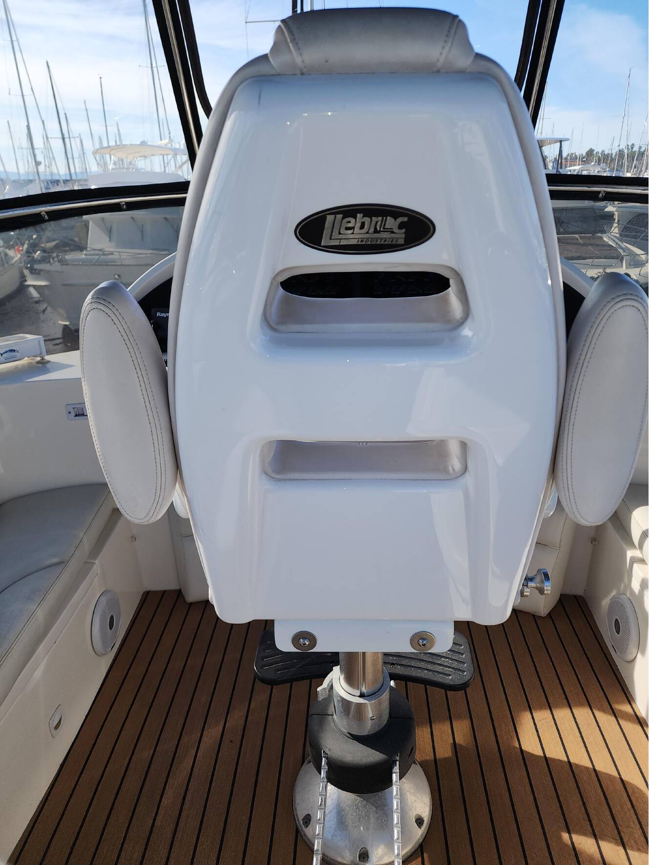 A photo of this 2007 Ocean Alexander Veloce