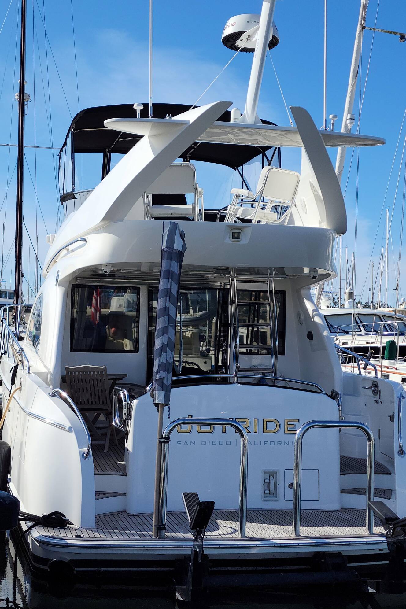 A photo of this 2007 Ocean Alexander Veloce