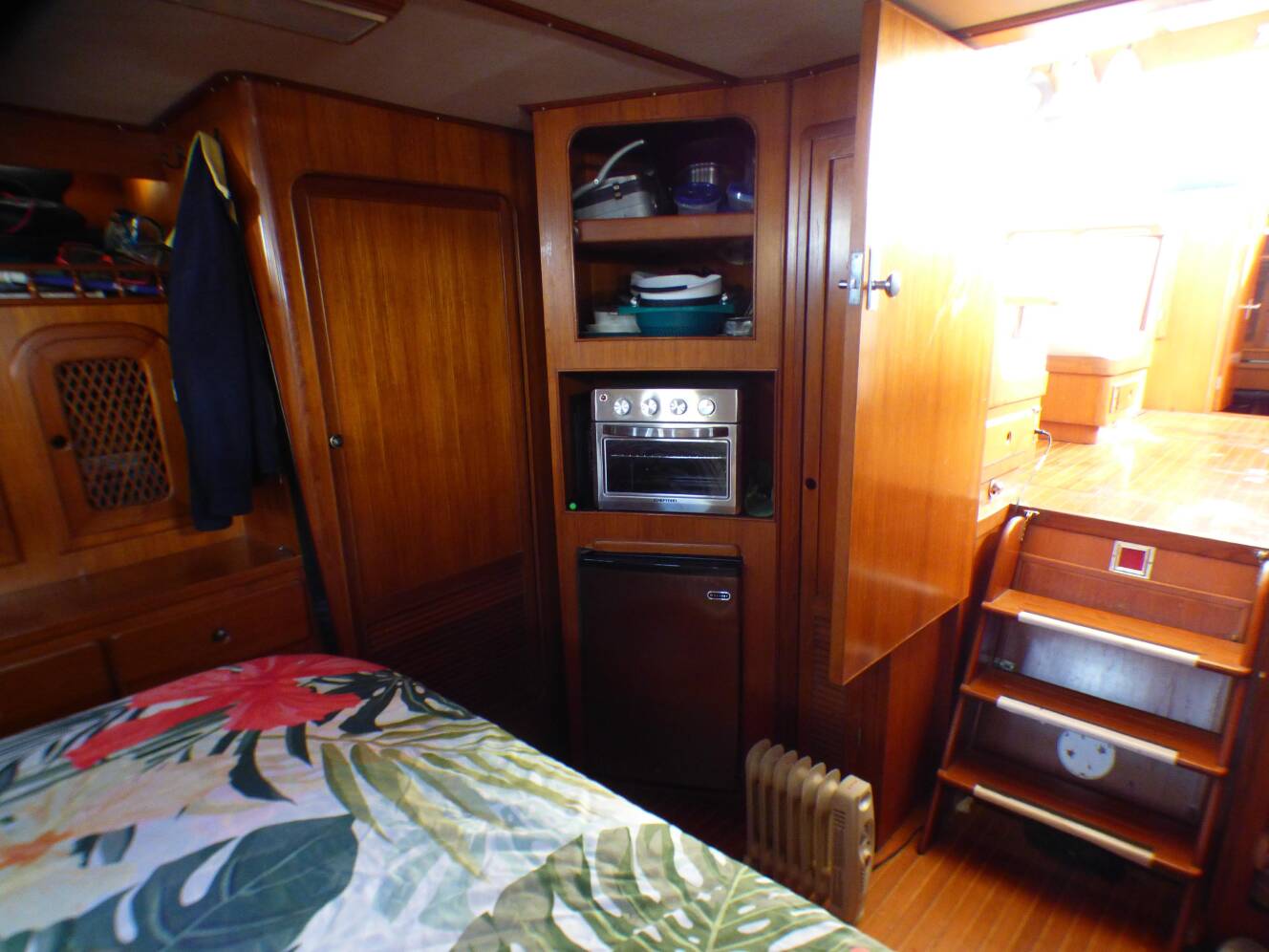 A photo of this 1984 Spindrift 39 ft. Aft Cabin Twin Diesel