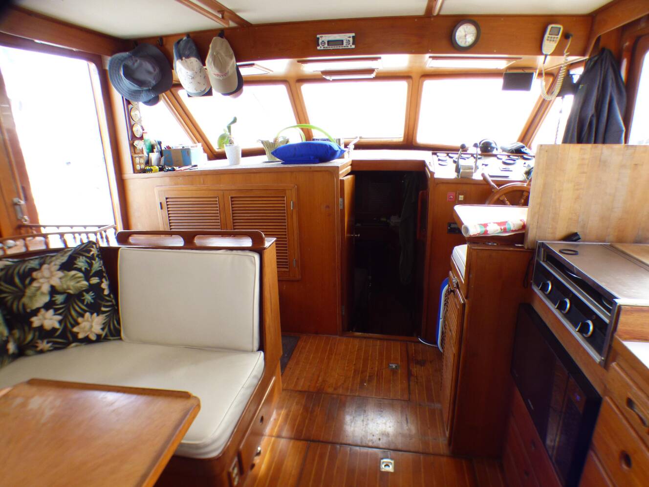 A photo of this 1984 Spindrift 39 ft. Aft Cabin Twin Diesel