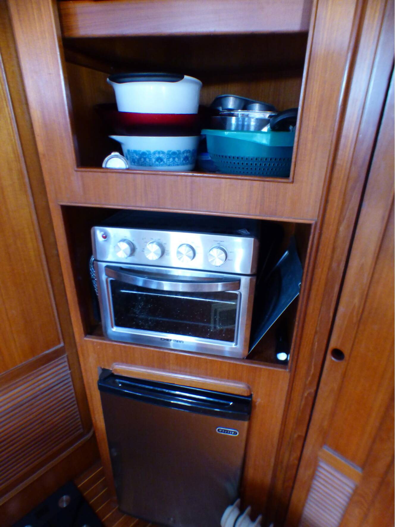 A photo of this 1984 Spindrift 39 ft. Aft Cabin Twin Diesel