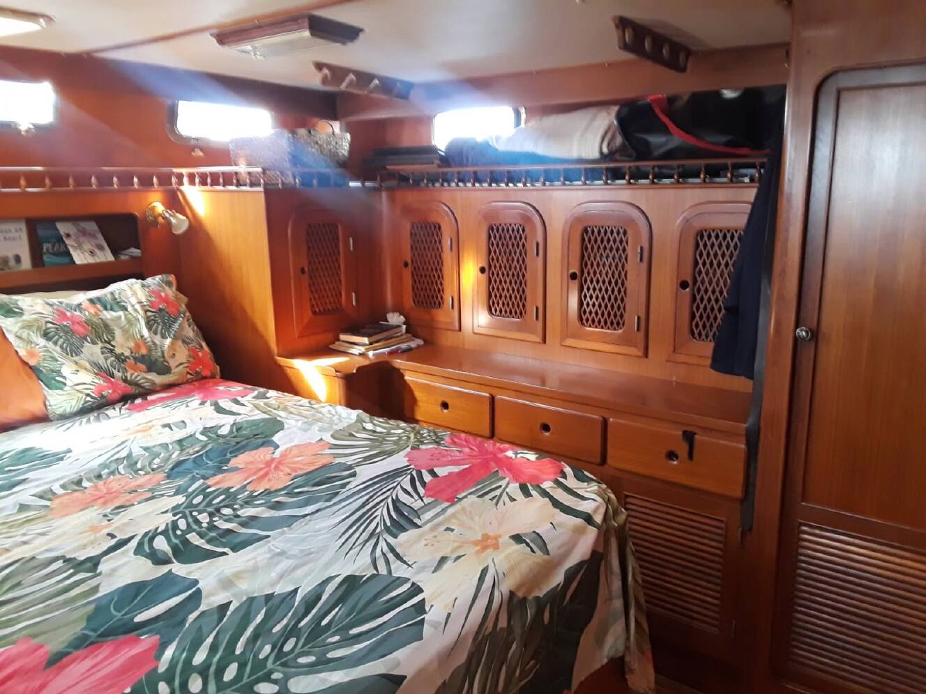 A photo of this 1984 Spindrift 39 ft. Aft Cabin Twin Diesel